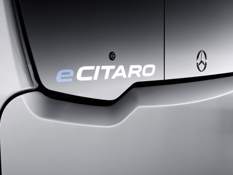 Детали экстерьера Mercedes-Benz eCitaro 2018 года  (фото 21 из 54)